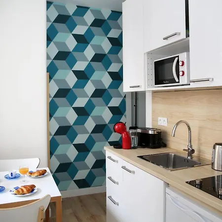 Studio Atypique Refait A Neuf - 10 - 2p Apartamento París